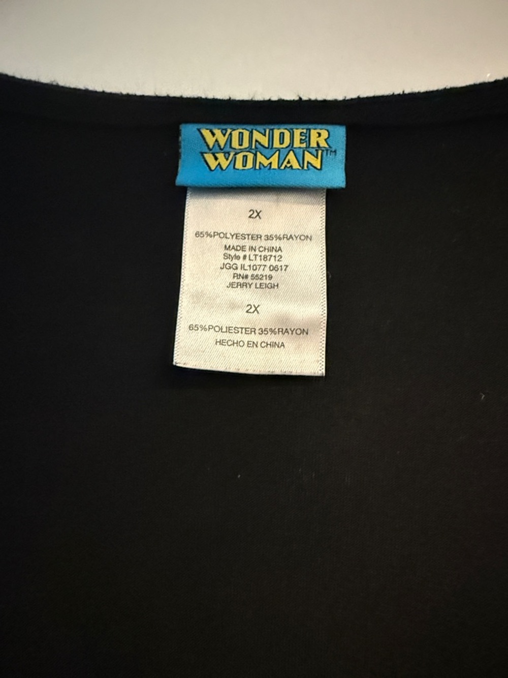 Wonder Woman V-Neck Graphic Tee - Black - Picture 2 of 3